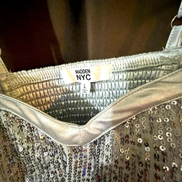 Ladies Madden NYC Tank Top, Size Large,Silver sequins,PARTY DOWN - Picture 2 of 4